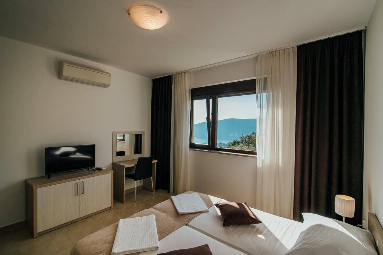 Apartments Vista Residence Herceg Novi Exterior foto